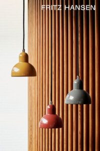 Fritz Hansen Kaiser Idell lampe i forskellige farver.