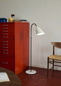 Gulvlampe andtradition hvid